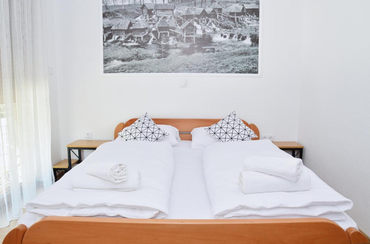 Konoba Slapovi Motel Jajce Exterior photo