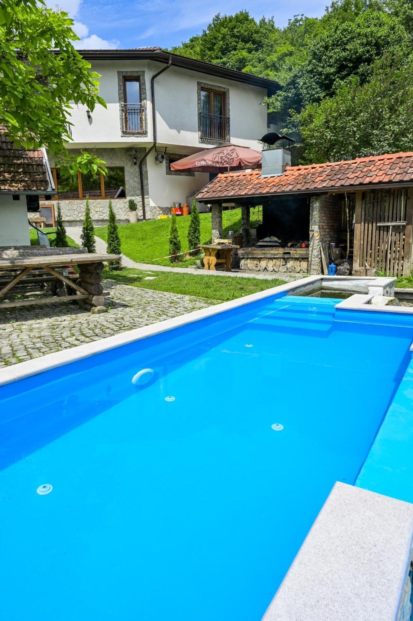 Konoba Slapovi Motel Jajce Exterior photo
